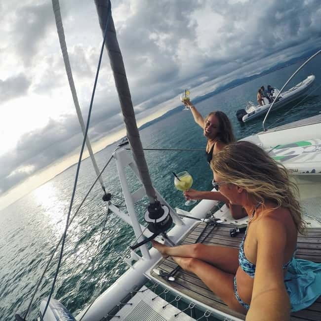 Palma de Mallorca: Deluxe Catamaran Sailing Tour with Meal - Key takeaways before you book