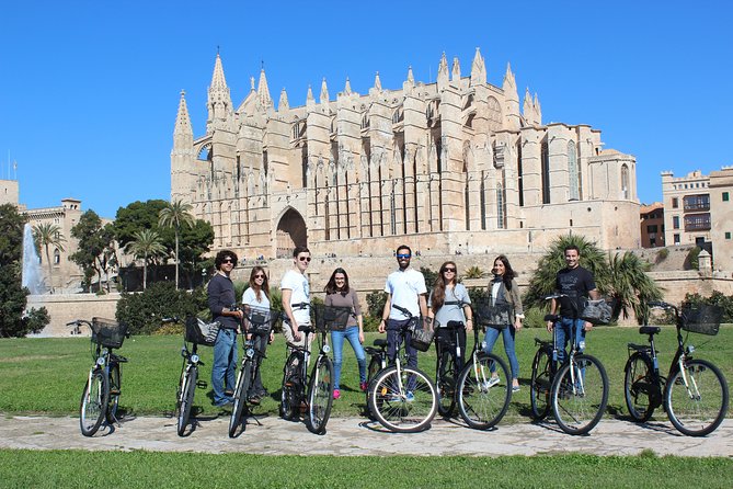 Palma de Mallorca Easy Bike Tour (Small Groups) - Palau de l’Almudaina: the Moorish-to-royal story, with possible extra entry cost