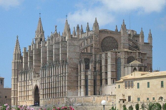 Palma de Mallorca Old Town Segway Tour - Why Palma de Mallorca Works So Well on a Segway