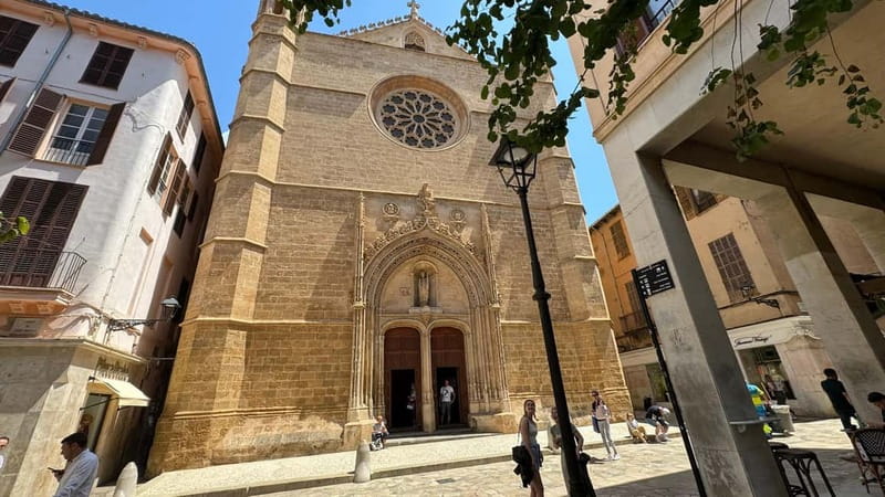 Palma in person and away from the crowds - Old town alleys and hidden squares you can actually enjoy