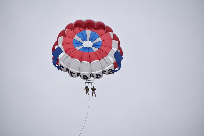 Parasailing in Alicante - Drinks, Lifejackets, and What You Actually Get