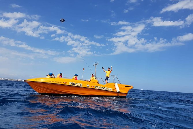 Parasailing in Fuengirola - The Highest Flights on the Costa - The boat ride: why it’s not just waiting