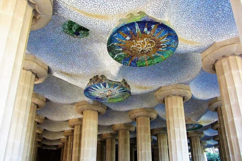 Park Güell: Guided Tour with Optional Gaudí Experience Entry - El Drac: The Salamander With a Lot More Meaning
