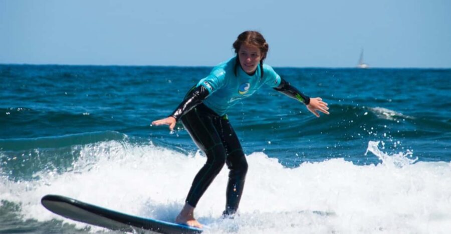 Playa del Inglés surf lessons - Getting Oriented at Canary Wave Surf School By Nixon