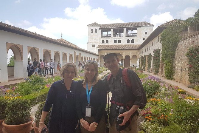 Private Alhambra Highlights Tour Including the Nasrid Palaces - Generalife gardens: the Summer Palace feel, and the water story