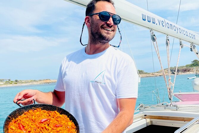 Private sailing with Paella and Tapas in Palma - Palma Bay By Sail, Not By Schedule