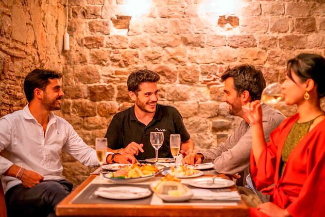 Private Tour: Tapas, Wine & Flamenco Show in Barcelona’s Old Town - What you actually eat: croquettes, bombas, bravas, and seafood plates
