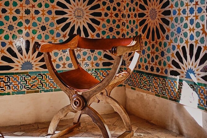 Private Tours Alhambra : Tickets & Tour Guide & Skip-the-Line - Stop 3, Generalife: 1 hour of gardens, views, and a calmer pace
