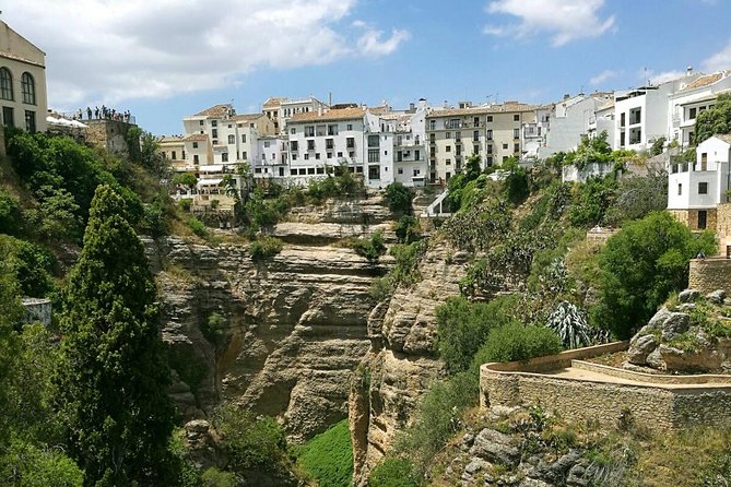 Private White Villages & Ronda Day Tour from Seville - Olive Oil Factory Stop: Why This Small Break Adds Value