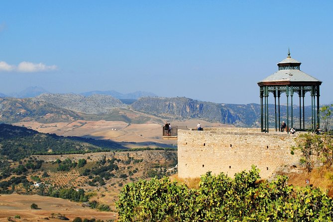 Private White Villages & Ronda Day Tour from Seville - Getting Out of Seville: Pickup, Timing, and the Drive That Sets the Tone