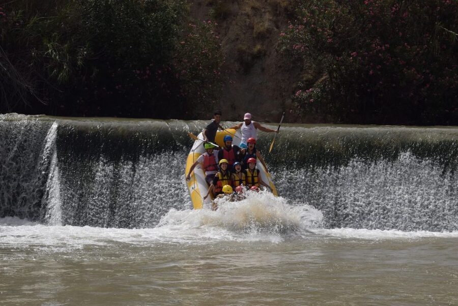 Rafting Adventure in Murcia - Meeting at Blanca club: where comfort helps, and where to watch the details