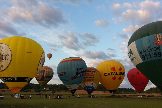 Romantic Sunrise Balloon Tour in Majorca - Why this sunrise balloon tour is so special over Majorca