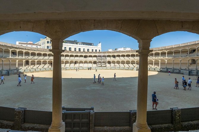 Ronda & Setenil Full Day - Ronda’s Guided Stops: Churches, Squares, and a Classic Walk-In