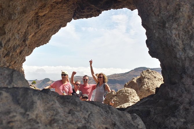 Roque Nublo: hiking on volcanoes with Sky Rebels - A small-group Roque Nublo day from Maspalomas