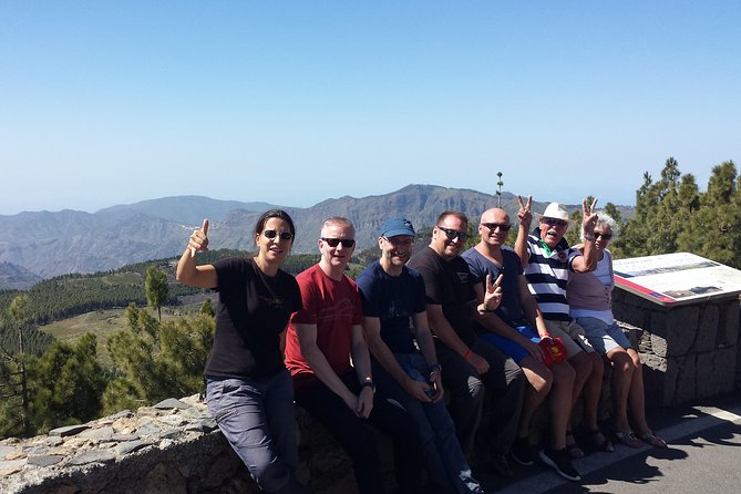 Roque Nublo: hiking on volcanoes with Sky Rebels - San Bartolomé de Tirajana: traditional architecture and a different pace