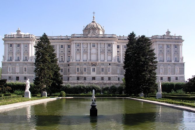 Royal Palace Guided Tour Small Group with Tickets - Price and value check for $43.44 per person