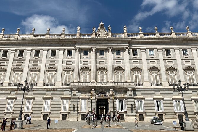 Royal Palace Madrid Small Group Tour with Skip the Line Ticket - Crowd Control and Listening Comfort with Small Groups