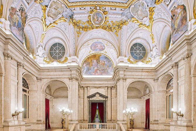 Royal Palace of Madrid Early Entrance Tour Skip-The-Line Ticket - Who this Royal Palace early entrance tour fits best