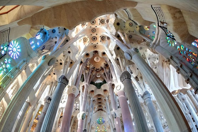 Sagrada Familia Fast Track Guided Tour with Towers Access - Museum time after the tour: a bonus if you have energy