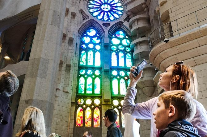 Sagrada Familia & Gaudi Tour Private or Small Group with Tickets - The first walking arc: Ciutat Vella squares that set the stage (Placa Reial and the medieval-gate stop)