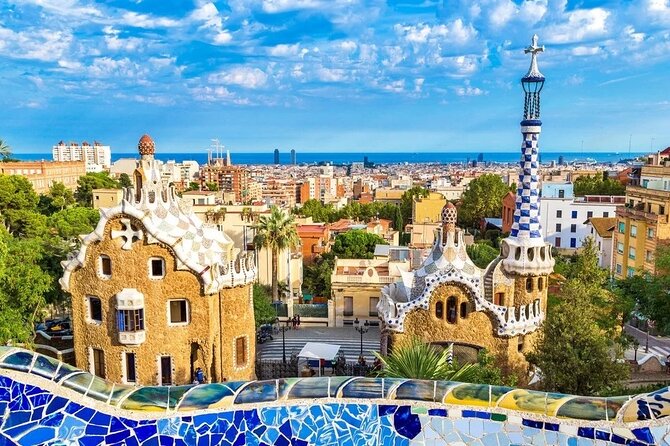 Sagrada Familia & Park Güell Optional: Small Group Tour - Guide style matters, and Jorge seems to deliver