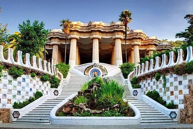 Sagrada Familia & Park Güell Optional: Small Group Tour - Timing, tickets, and what the three hours actually feel like