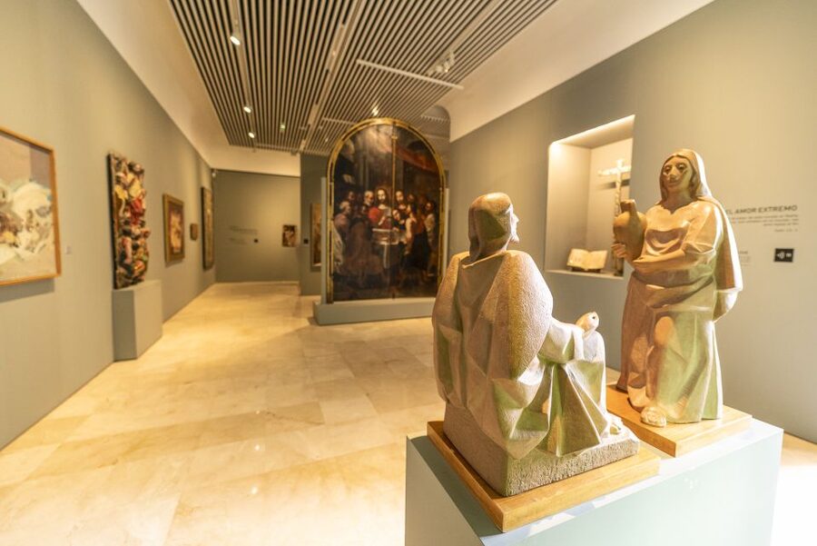 Salamanca: Cathedral of Salamanca Ticket with Audio Guide - VR Experience: Worth Trying, But Keep Your Priorities Straight