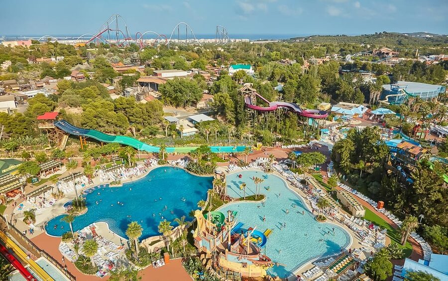 Salou: PortAventura Caribe Aquatic Park 1-Day Ticket - Wave pool and river rides: where families can breathe