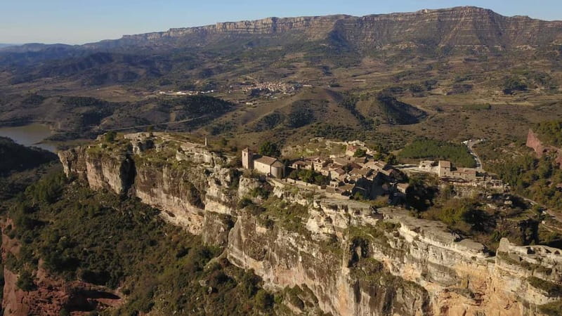 Salou: Siurana Medieval Village Guided Tour w/ Hotel Pickup - Your hour in Siurana: how to use the free time best