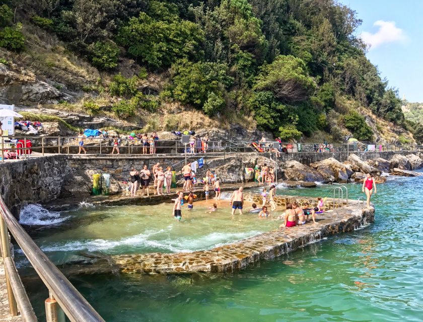 San Sebastian: Boat Tour with Stop at Santa Clara - The one big island reality: it is not a beach resort