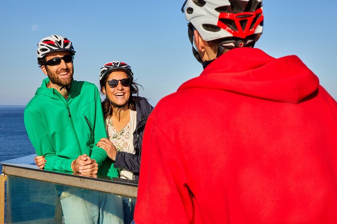 San Sebastian E-bike trour: Basque History and Cultural. - Start at Reyes Católicos, then roll into Buen Pastor Cathedral area