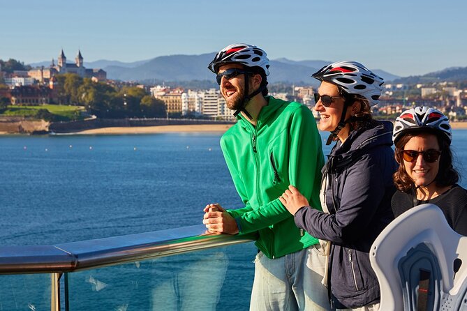 San Sebastian E-bike trour: Basque History and Cultural. - Peine del Viento and the ride where nature meets city