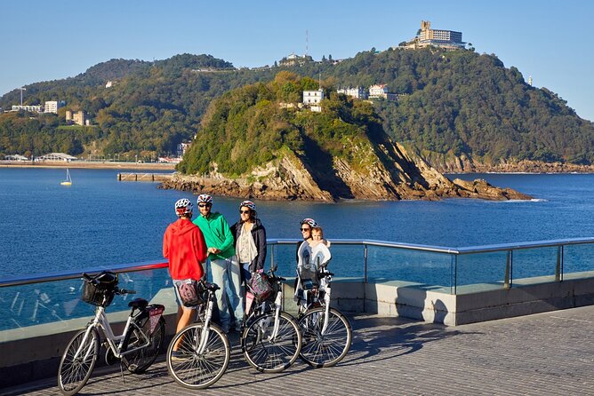 San Sebastian E-bike trour: Basque History and Cultural. - Back via Urumea River: villas, palaces, and an easy ending
