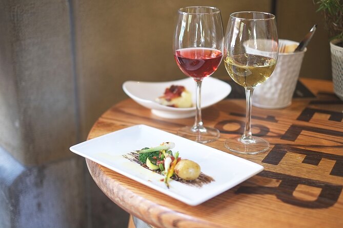 San Sebastian Evening Pintxo Tour with Wine - A Three Hour Pintxo Crash Course in Parte Vieja