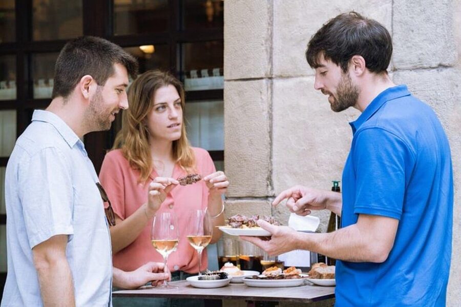 San Sebastian Food Tour: Pintxo Tasting Paired with Wines - Why This 3-Hour Pintxos and Wine Plan Makes Sense