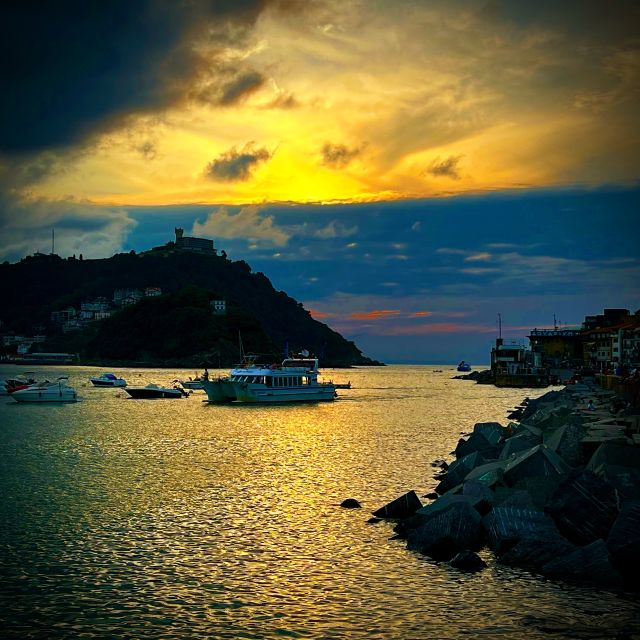 San Sebastian: Sustainable Catamaran Cruise with Audio Guide - Miramar Palace and Paseo Nuevo: the shoreline details you miss on foot