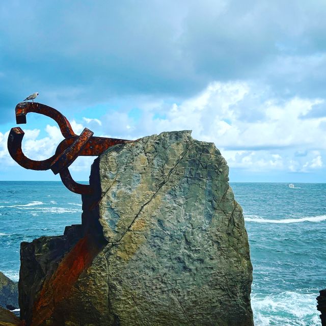 San Sebastian: Sustainable Catamaran Cruise with Audio Guide - Audio guide on your phone: how to make it actually enjoyable