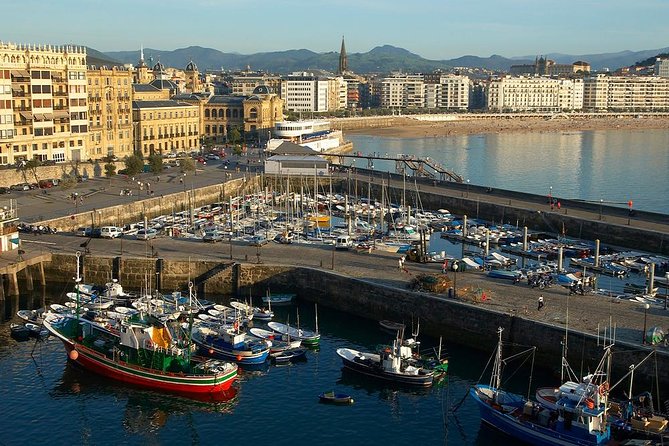 San Sebastian walking tour with pintxo and drink option - Weather Notes: Operating in All Conditions