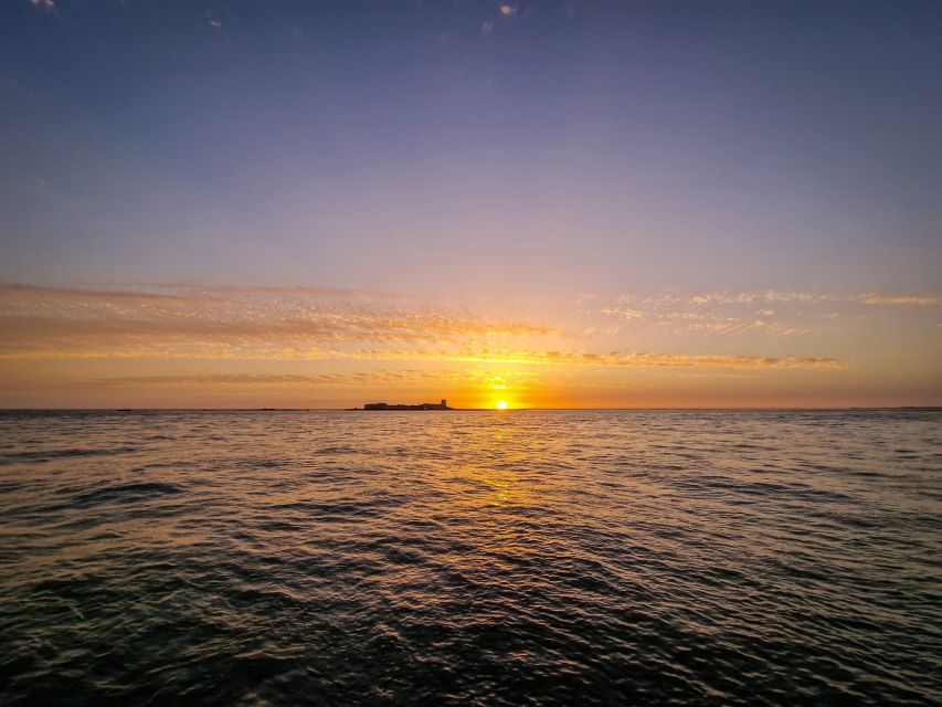 Sancti Petri: Sunset Catamaran Cruise - Entering Sunset Time at the Port of Sancti Petri