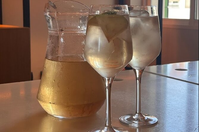Sangria Tasting Experience - Four sangrias in 90 minutes: how the tasting is paced