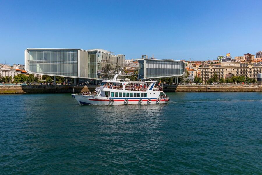Santander: 1-Hour City Cruise Around the Bay - Beaches Seen from Sea Level: Sardinero to Somo
