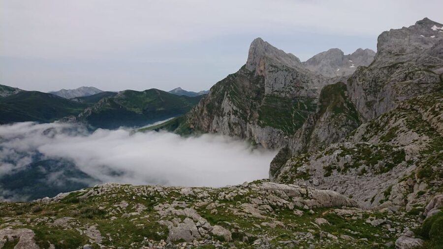 Santander: Picos, Santo Toribio Monastery and Potes Day Tour - Leaving Santander for Liébana, with mountains on the mind