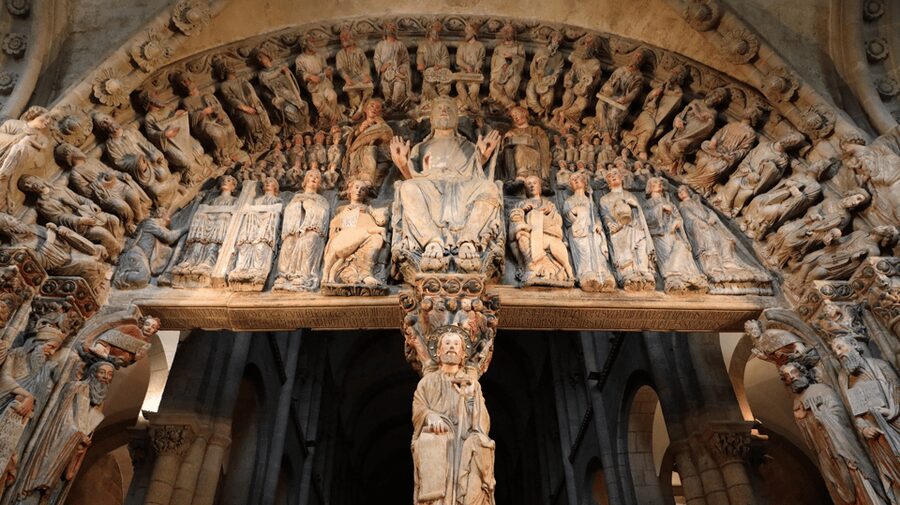 Santiago: Cathedral & Museum Tour + Pórtico of Glory Option - Entering Santiago Cathedral with skip-the-line comfort
