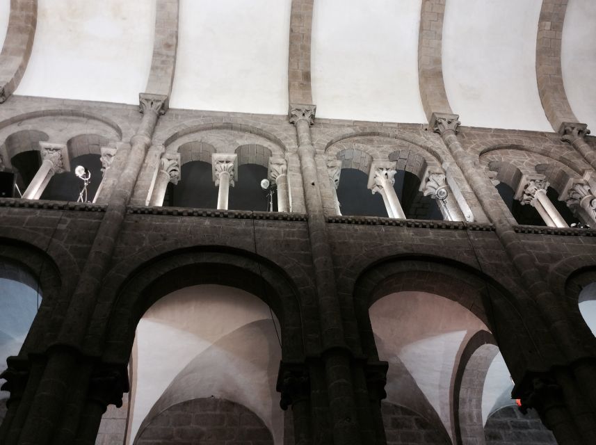 Santiago de Compostela Cathedral and Museum Guided Tour - Codex Calixtinus, treasury, chapter house, and crypt stops