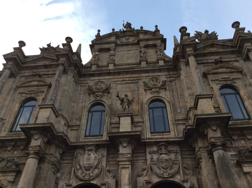 Santiago de Compostela Cathedral and Museum Guided Tour - Cloister time: where the pace softens inside the complex