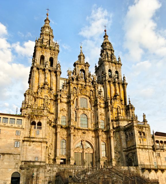 Santiago de Compostela Full-Day Tour From Porto - St. James cathedral time, plus the renovation reality check