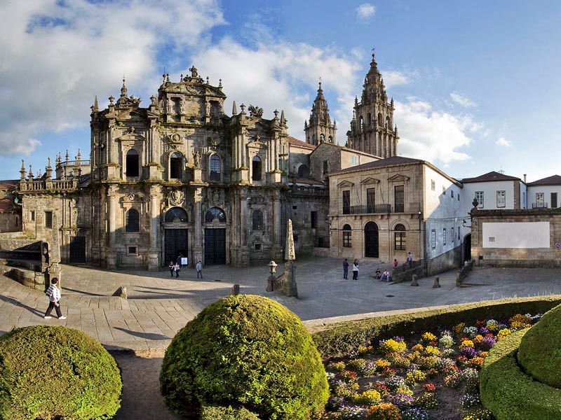 Santiago de Compostela Full-Day Tour From Porto - Price and value: is $93 for 10 hours actually fair?