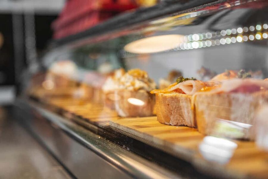 Secret Food Tours Madrid - Stop 1: a historic pastry shop and a seasonal sweet start
