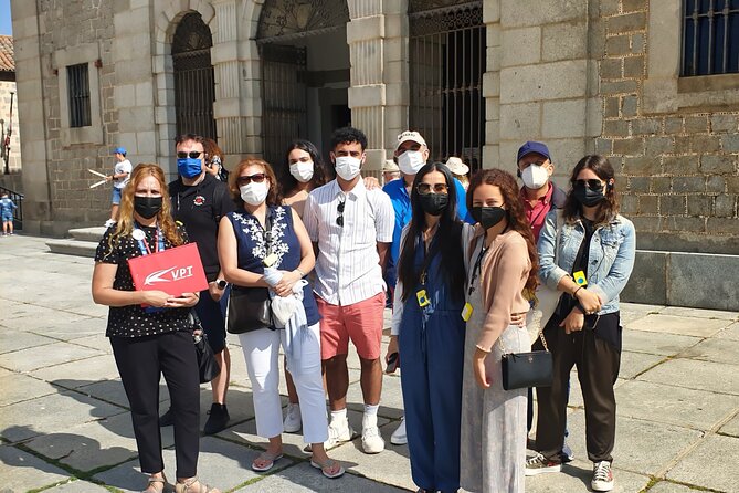 Segovia and Avila Guided Day Trip from Madrid - Meeting point to Ávila: stay alert, because city mazes are real