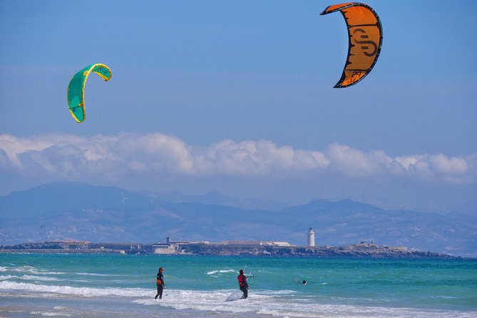 Semi-private kitesurfing lessons in Tarifa (adapted to every level) - What the reviews say to look for: helpful coaching and motivation to return